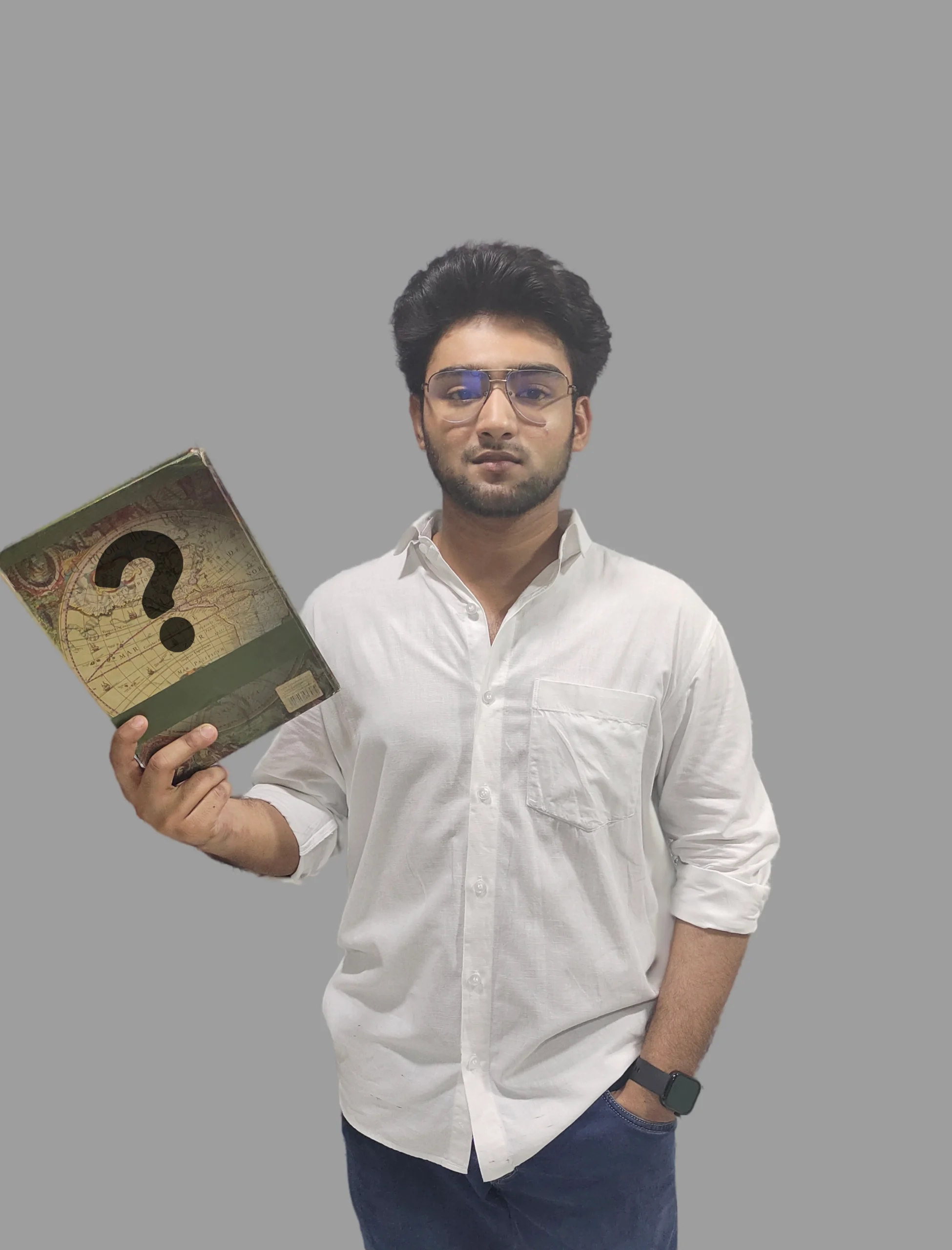 Azad Khan with book on how to start blogging